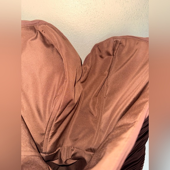 Formal Strapless Ruched Chocolate Brown Evening Dress Ruching Ruffles - Picture 5 of 7